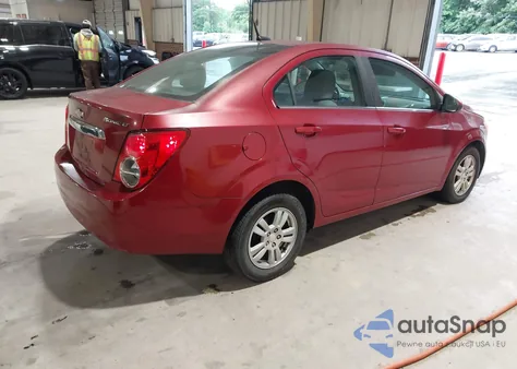 2013 Chevrolet Sonic Lt Auto из США, поврежденный, VIN 1G1JC5SH5D4233181